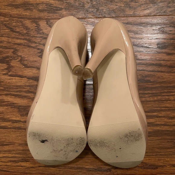 MADDEN GIRL NUDE-TAN HEELS - Picture 6 of 9